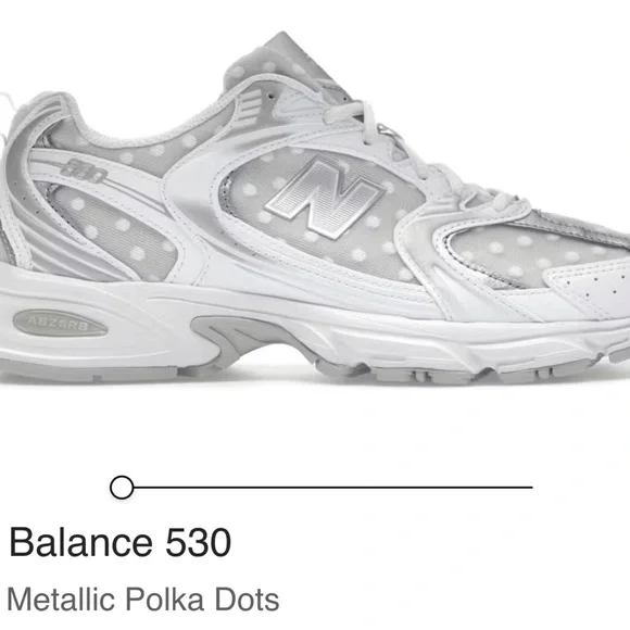 New Balance 530 Silver and White Sneakerstrending hard to find shoe! - Picture 3 of 5